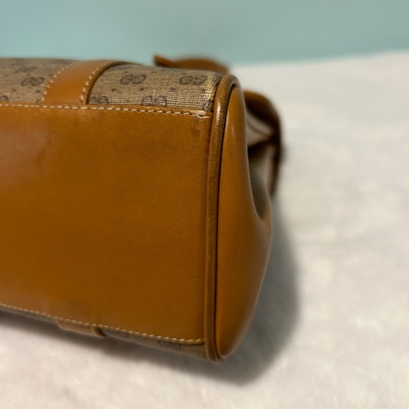 Authentic Gucci Vintage Shoulder Bag in leather and PVC materials. Pre-owned - Picture 4 of 12